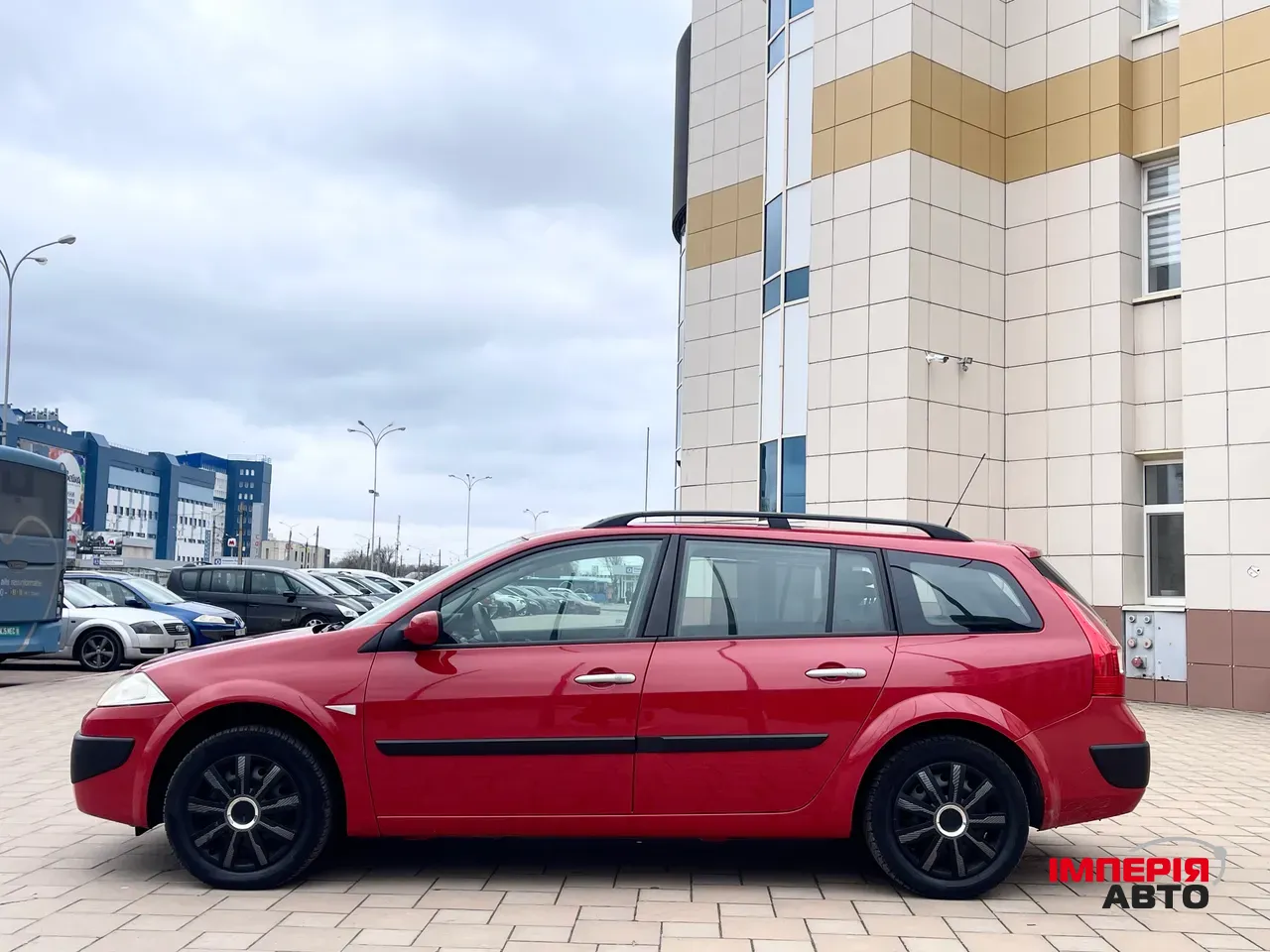 Renault Megane - фото 9