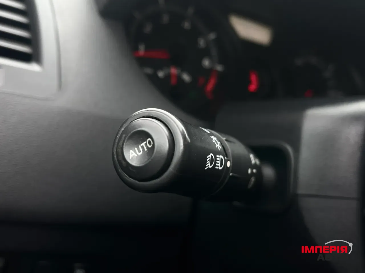 Renault Megane - фото 22