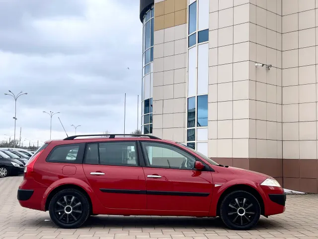 Renault Megane - фото 5