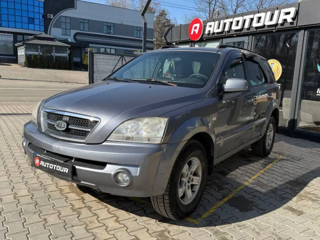 Kia Sorento - фото 2