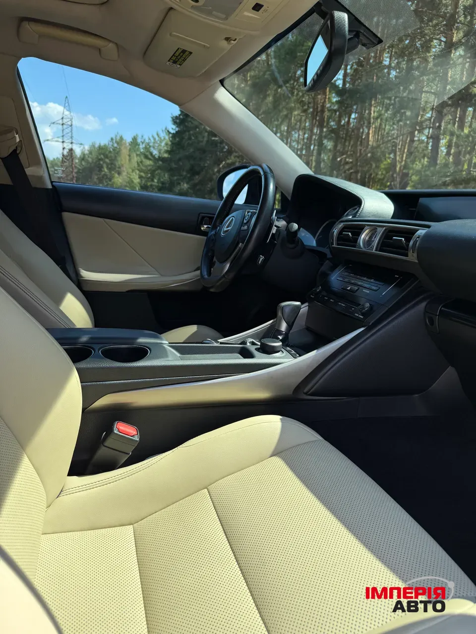 Lexus IS - фото 28