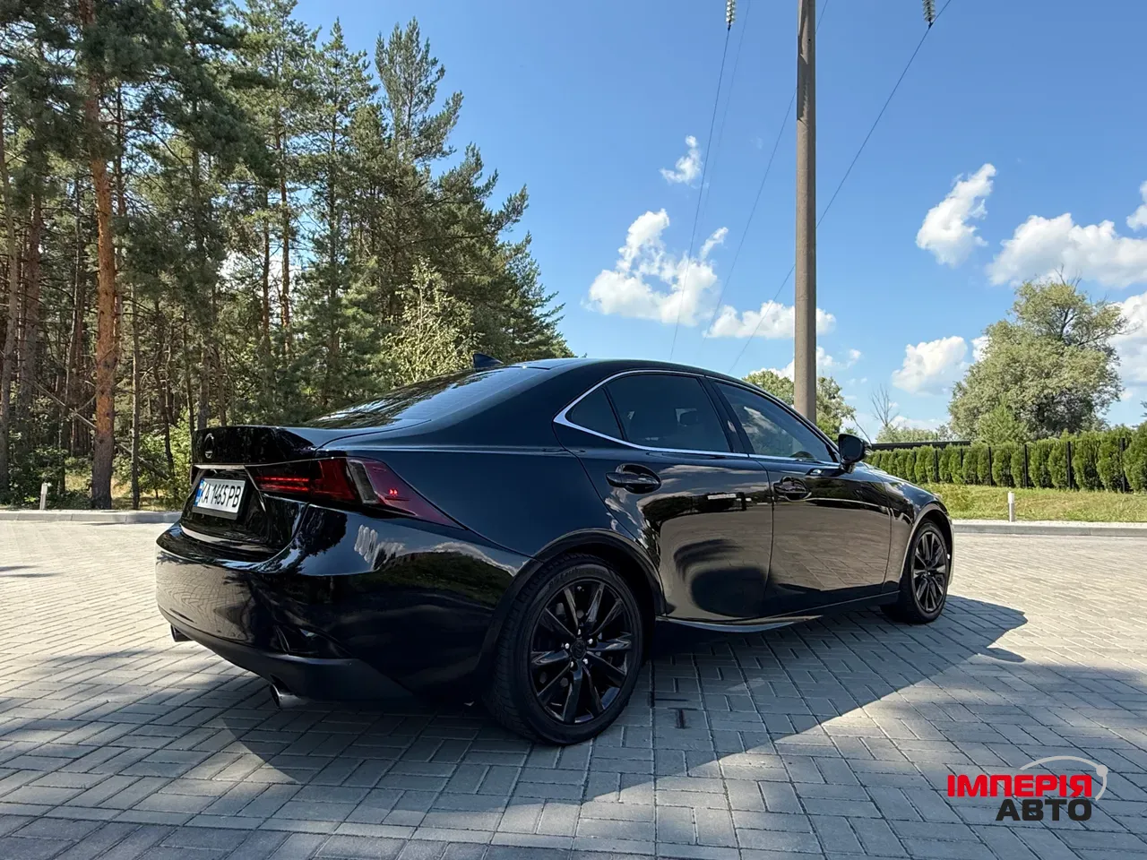 Lexus IS - фото 9