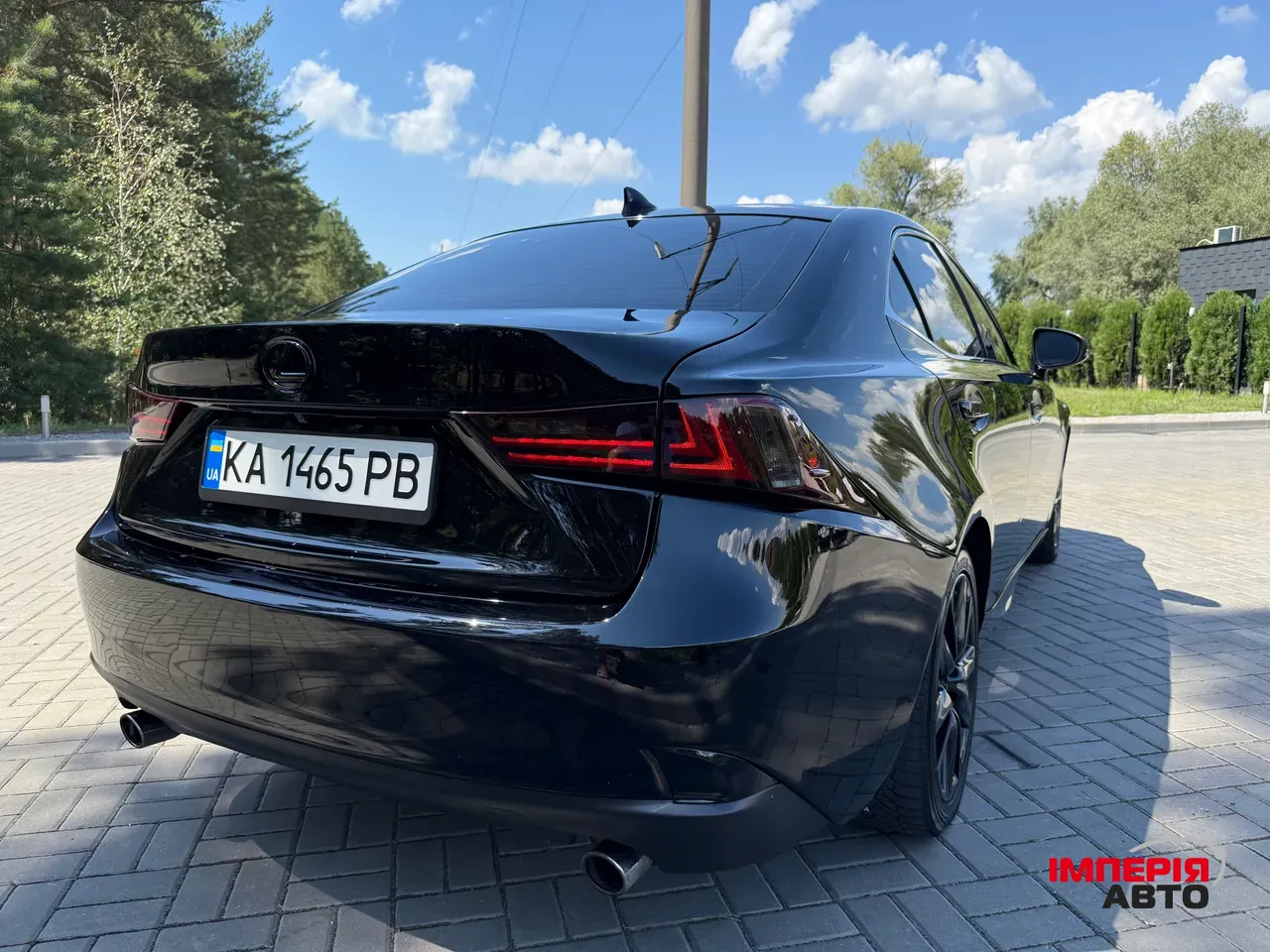 Lexus IS - фото 7