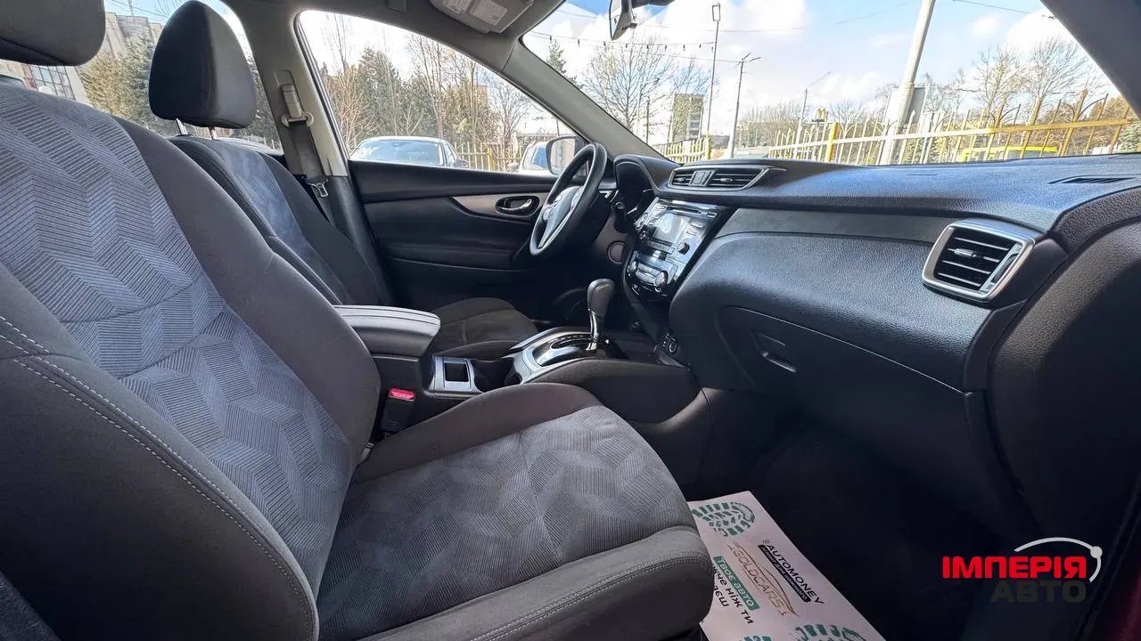 Nissan Rogue - фото 2