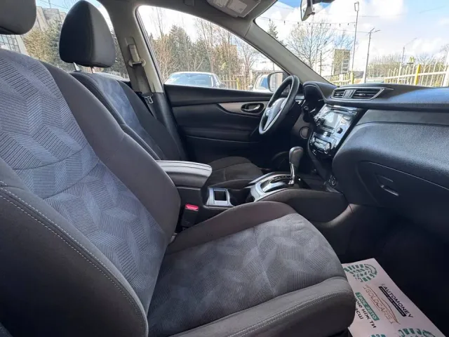 Nissan Rogue - фото 2