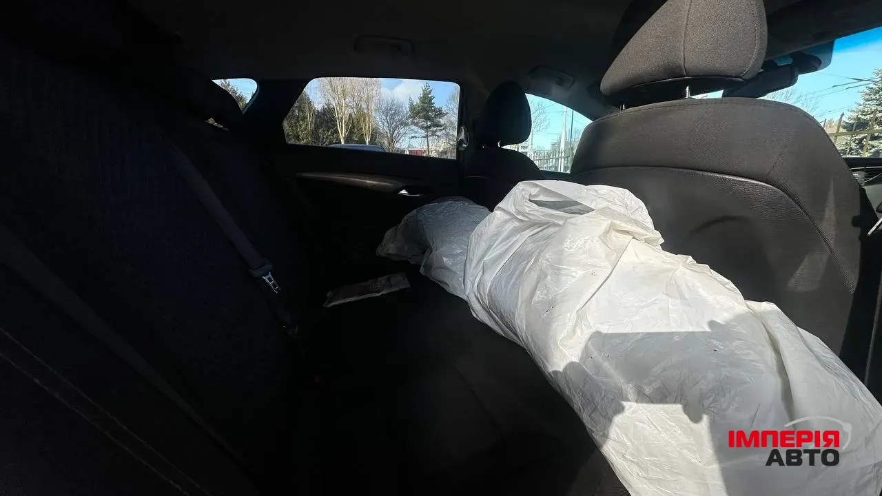 Hyundai i40 - фото 7