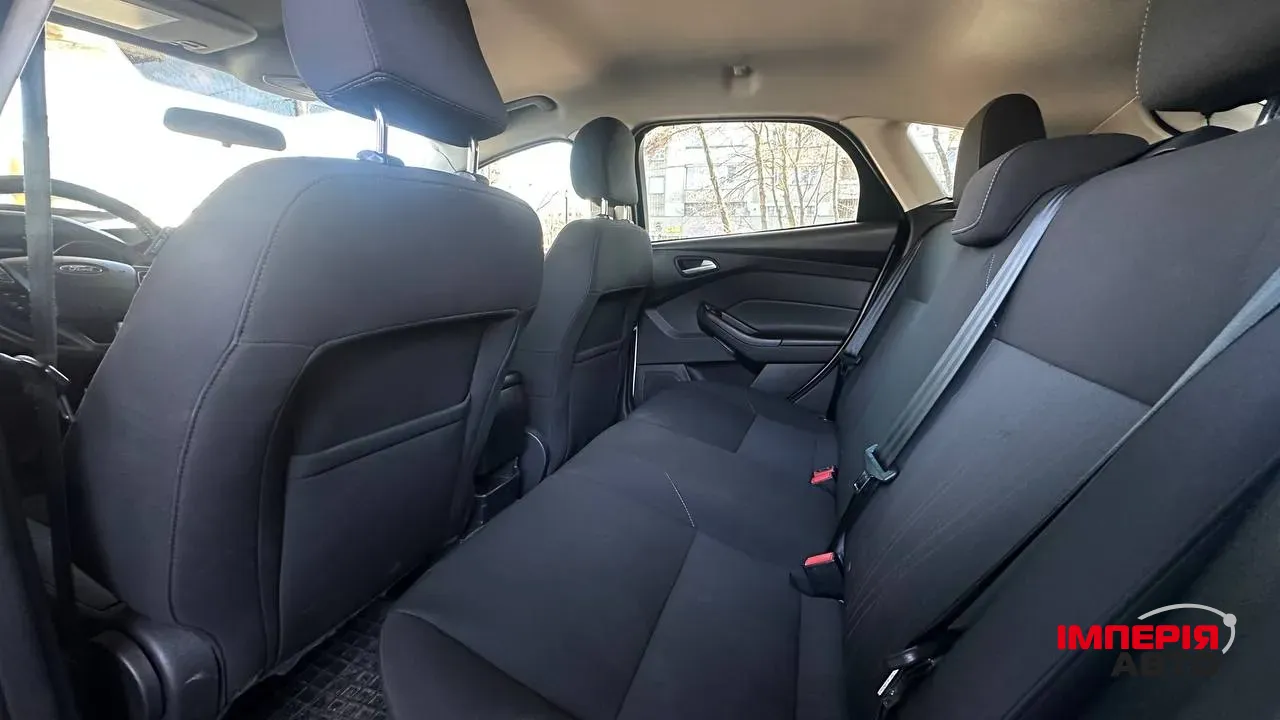 Ford Focus ST - фото 6