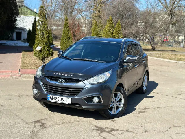 Hyundai ix35 - фото 3
