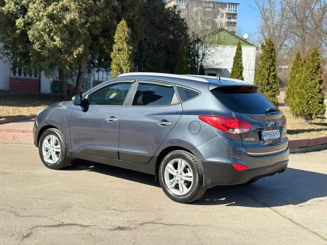 Hyundai ix35 - фото 5