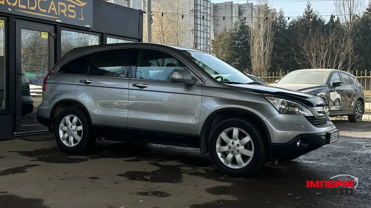 Honda CR-V - фото 3
