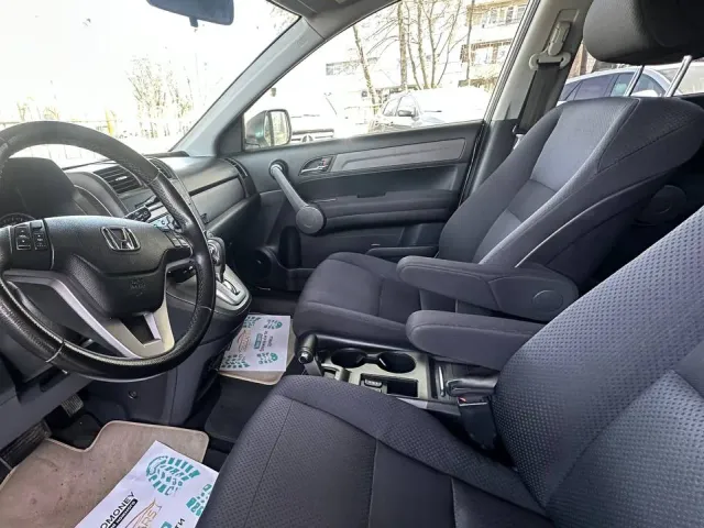 Honda CR-V - фото 5