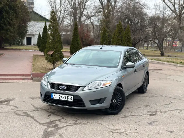 Ford Mondeo - фото 1