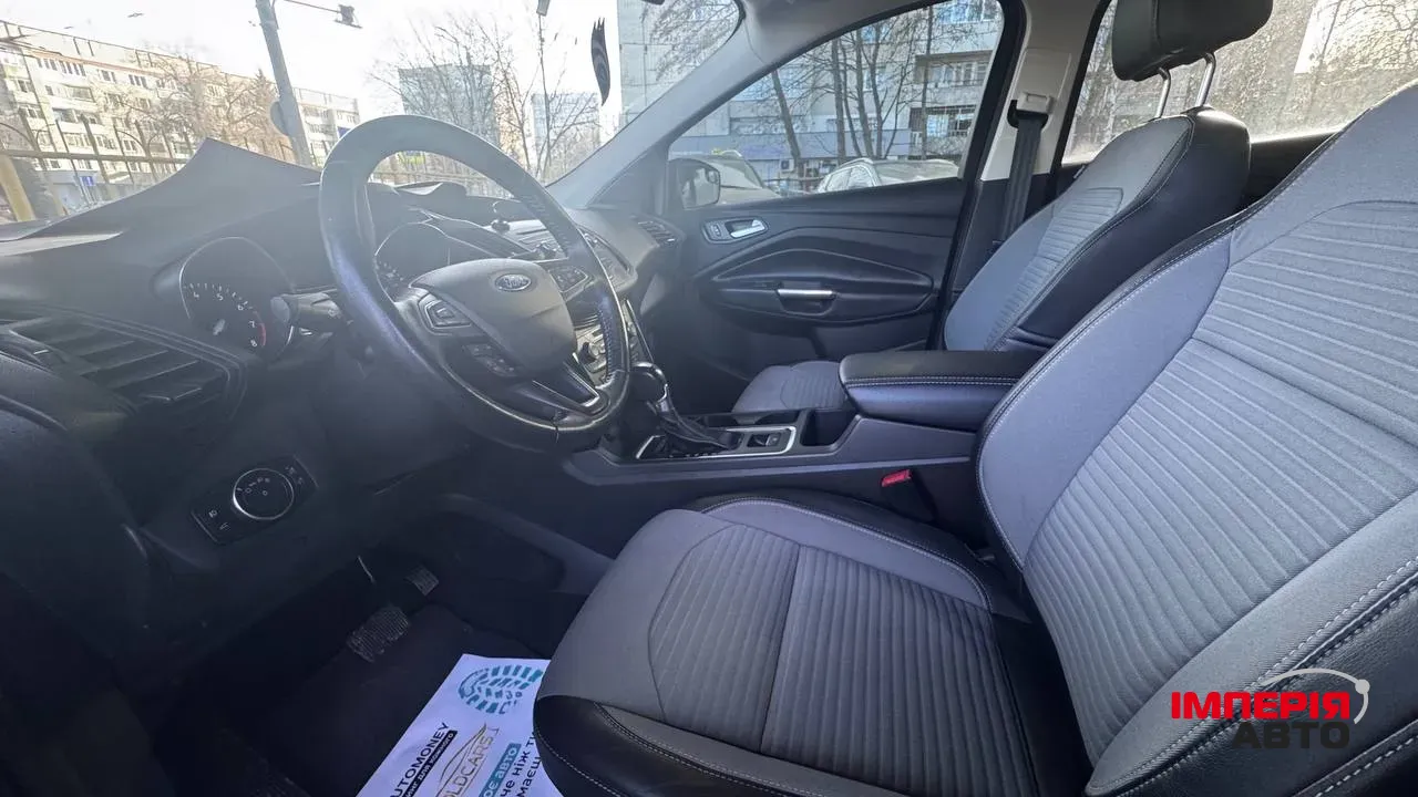 Ford Escape - фото 7