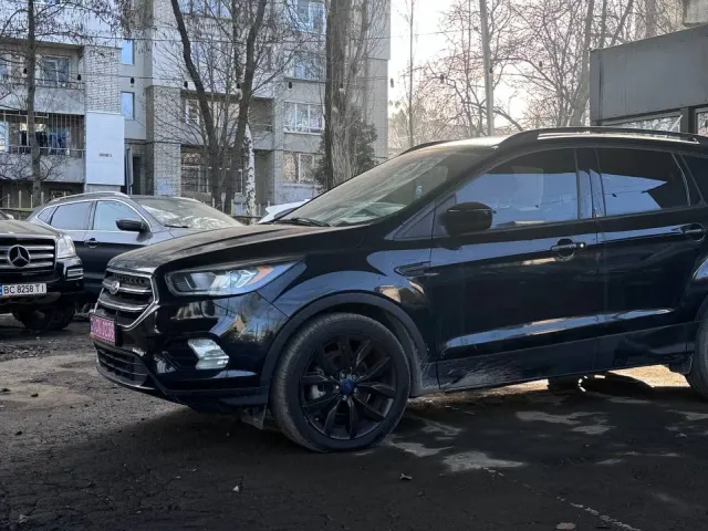 Ford Escape - фото 4