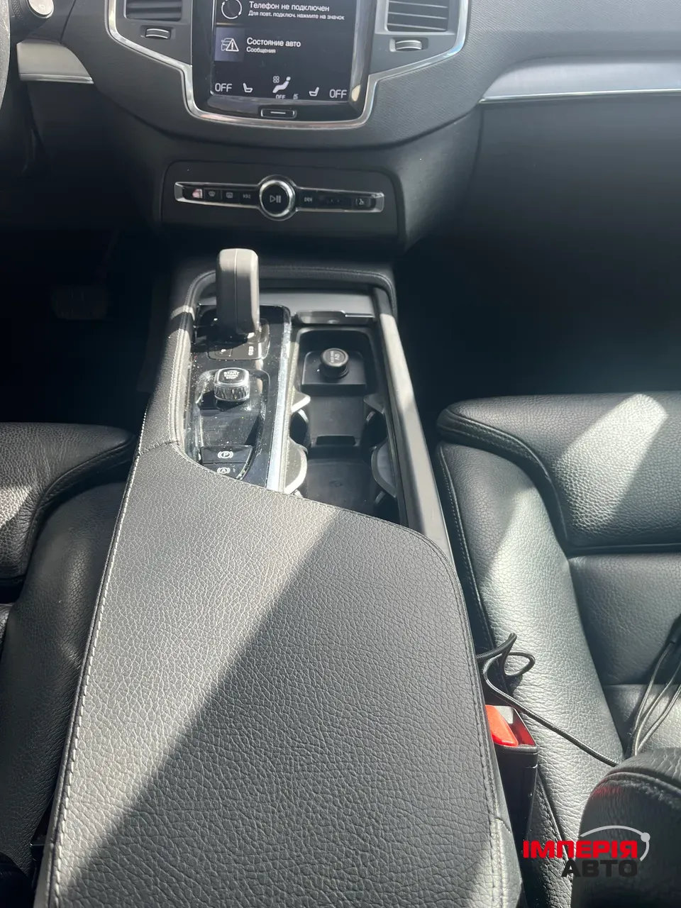 Volvo XC90 - фото 14