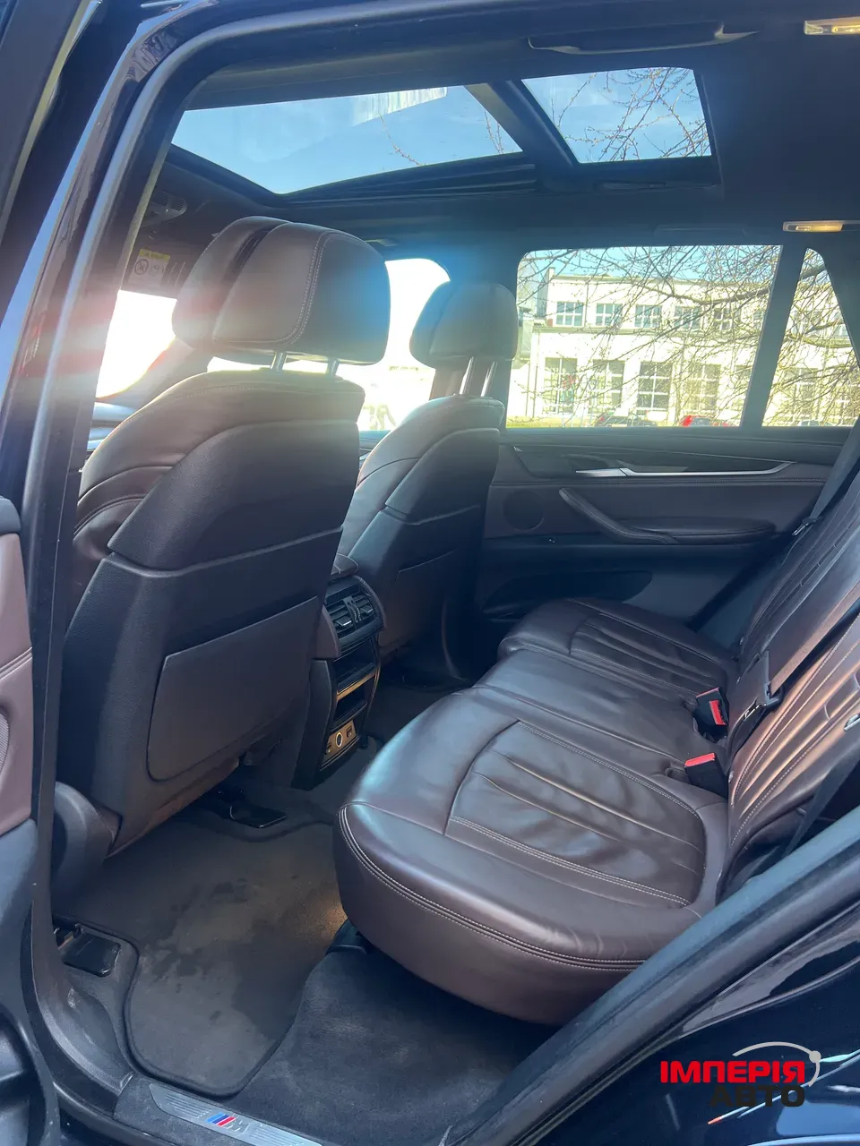 BMW X5 - фото 10