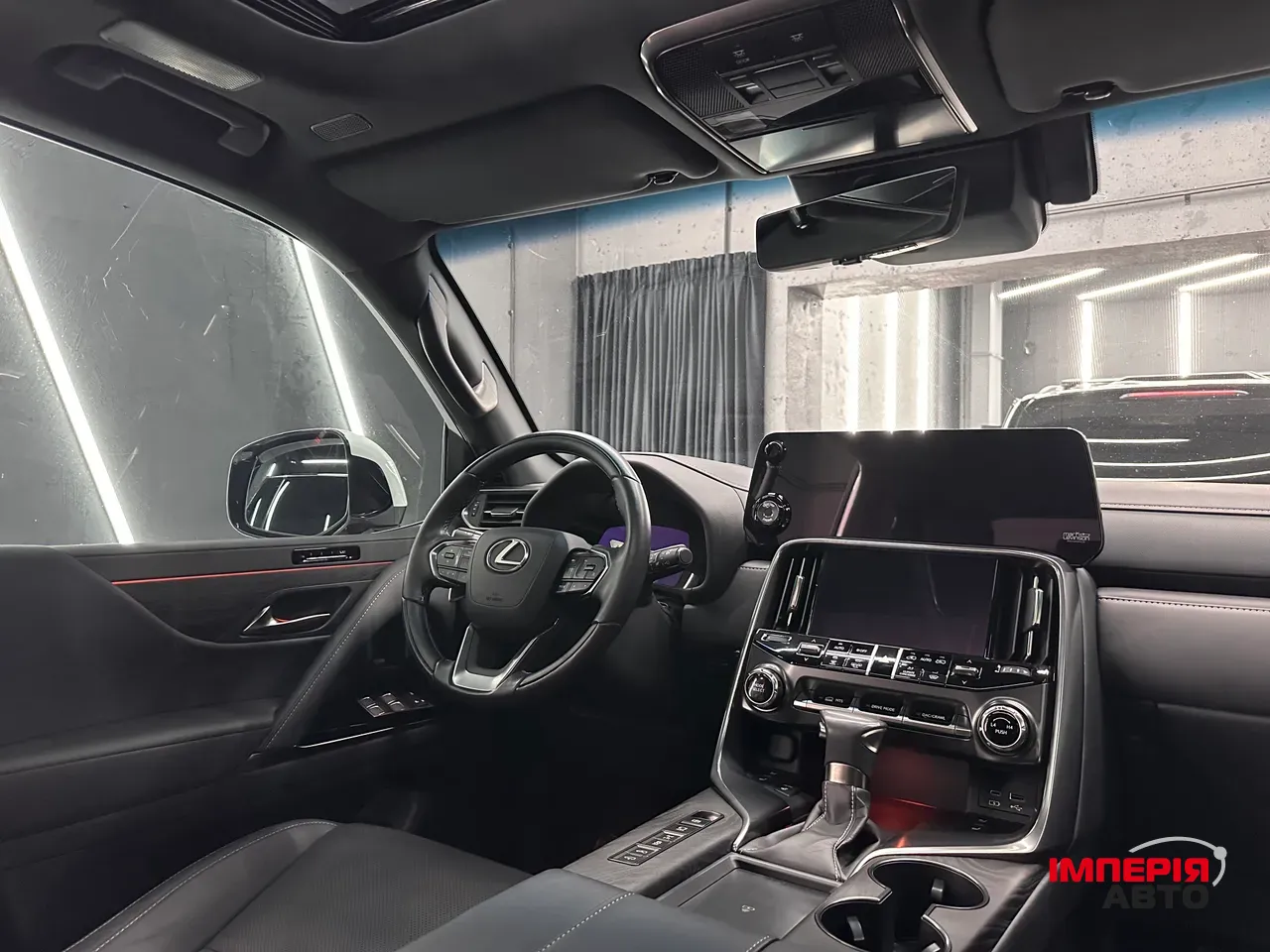 Lexus LX - фото 2