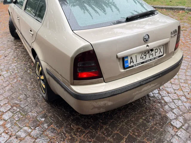 Skoda Octavia - фото 5