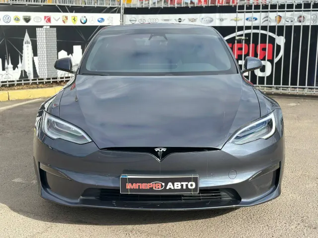 Tesla Model S - фото 2