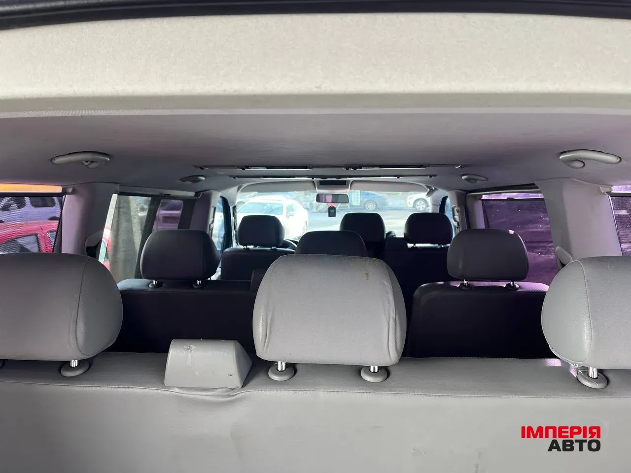 Volkswagen Caravelle - фото 8