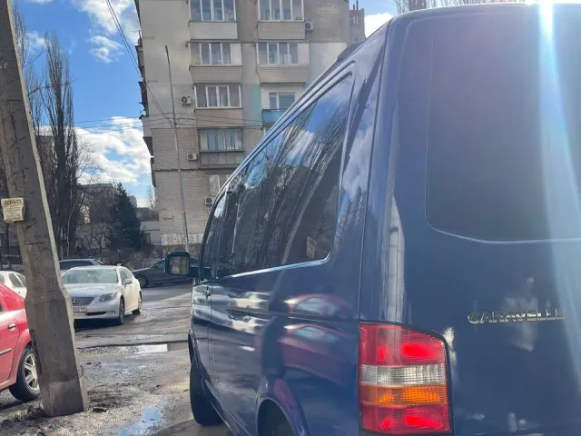 Volkswagen Caravelle - фото 5