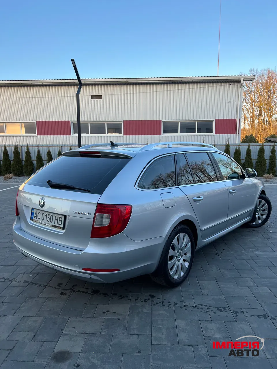 Skoda Superb - фото 6