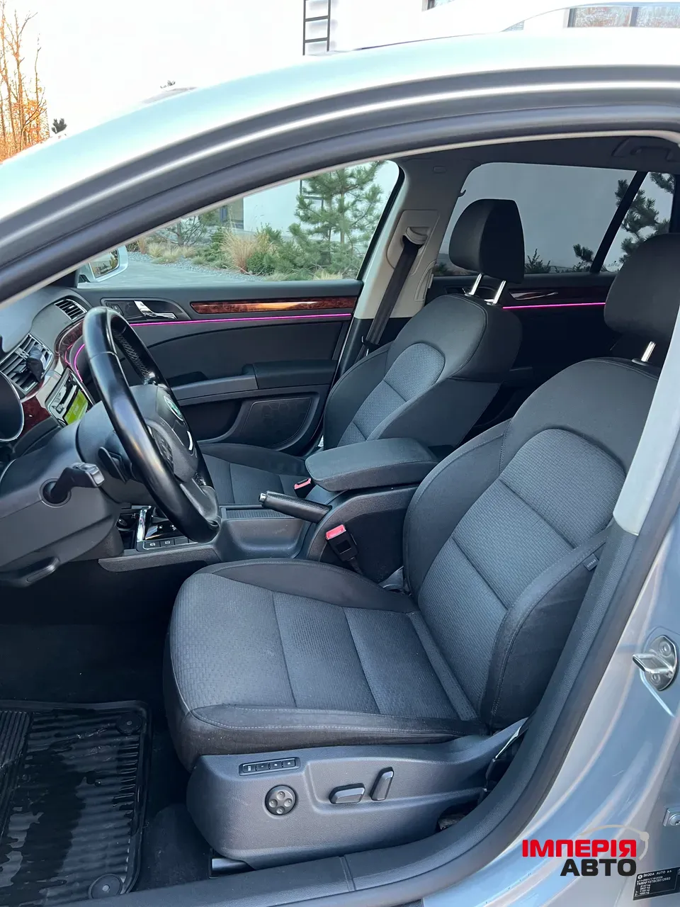 Skoda Superb - фото 16