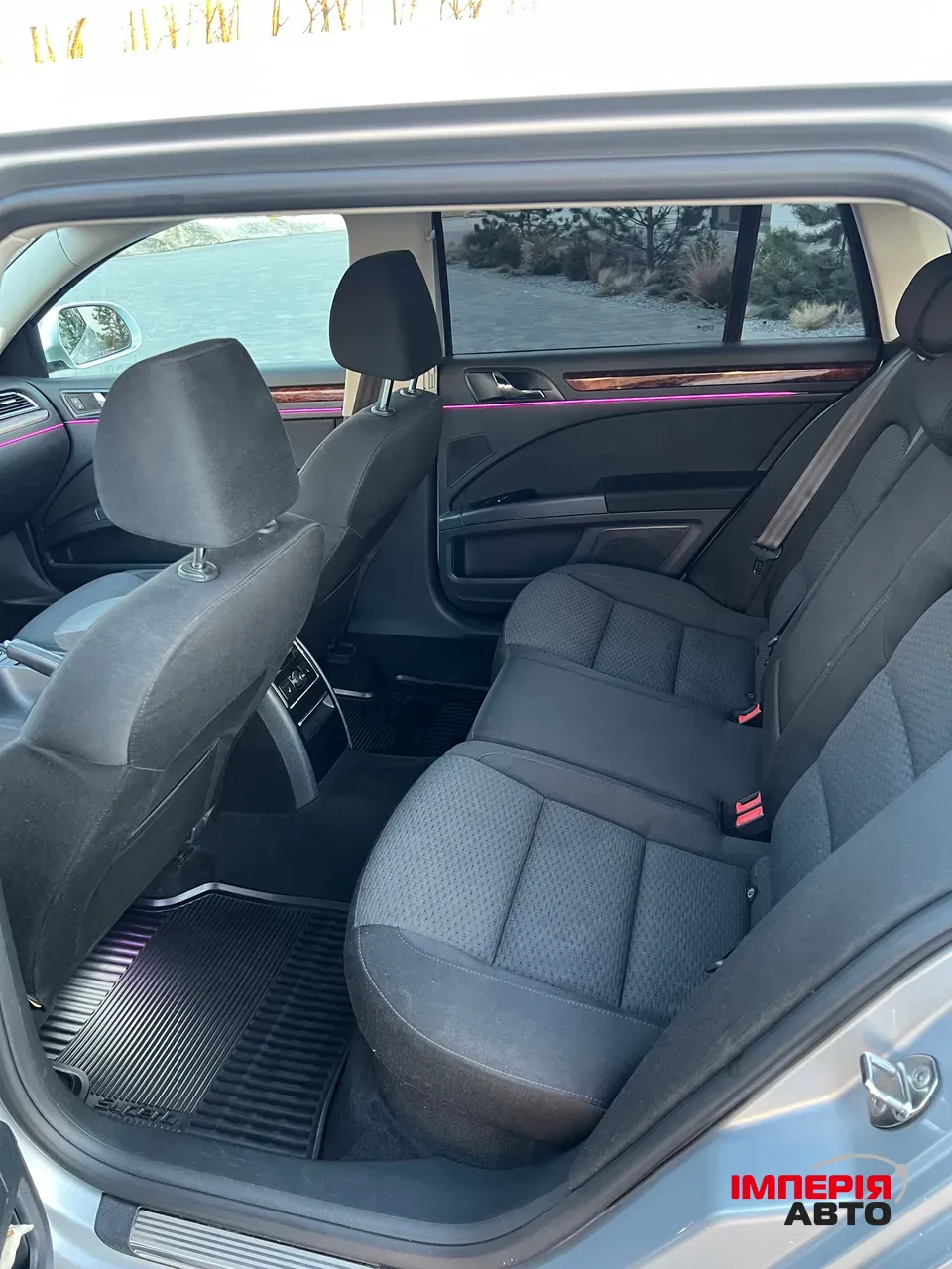 Skoda Superb - фото 22