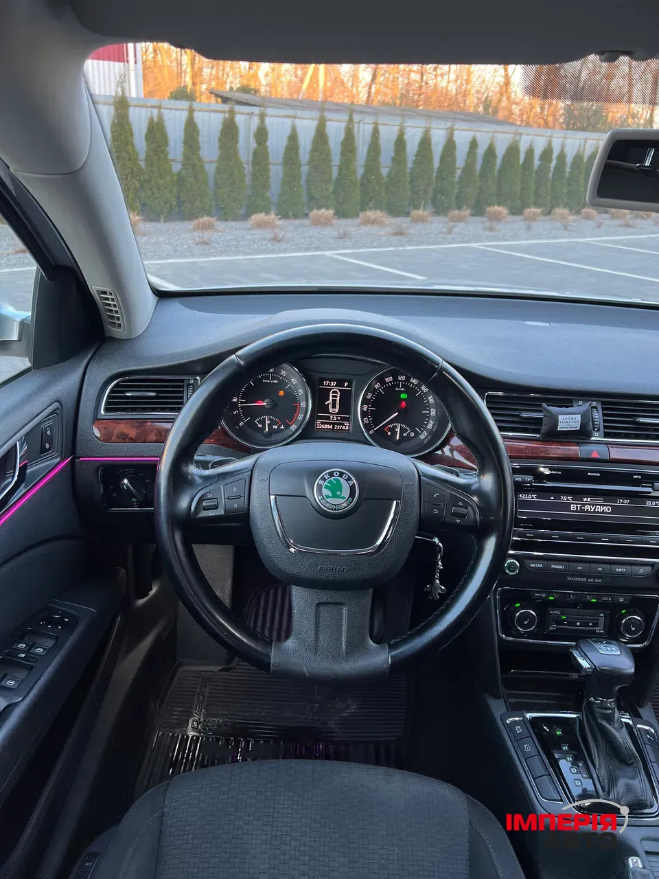 Skoda Superb - фото 10