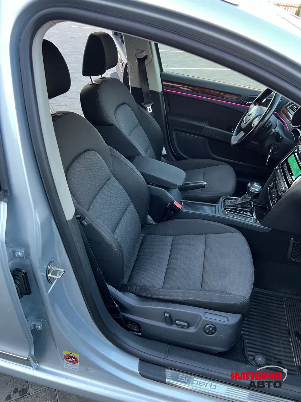 Skoda Superb - фото 27