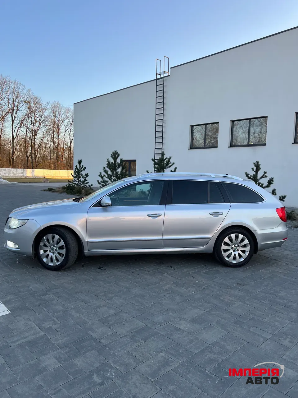 Skoda Superb - фото 3
