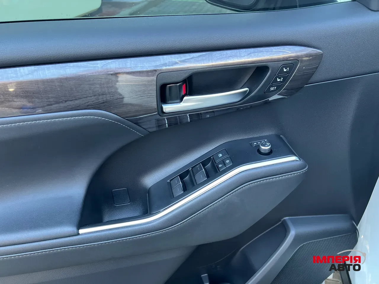 Toyota Highlander - фото 9