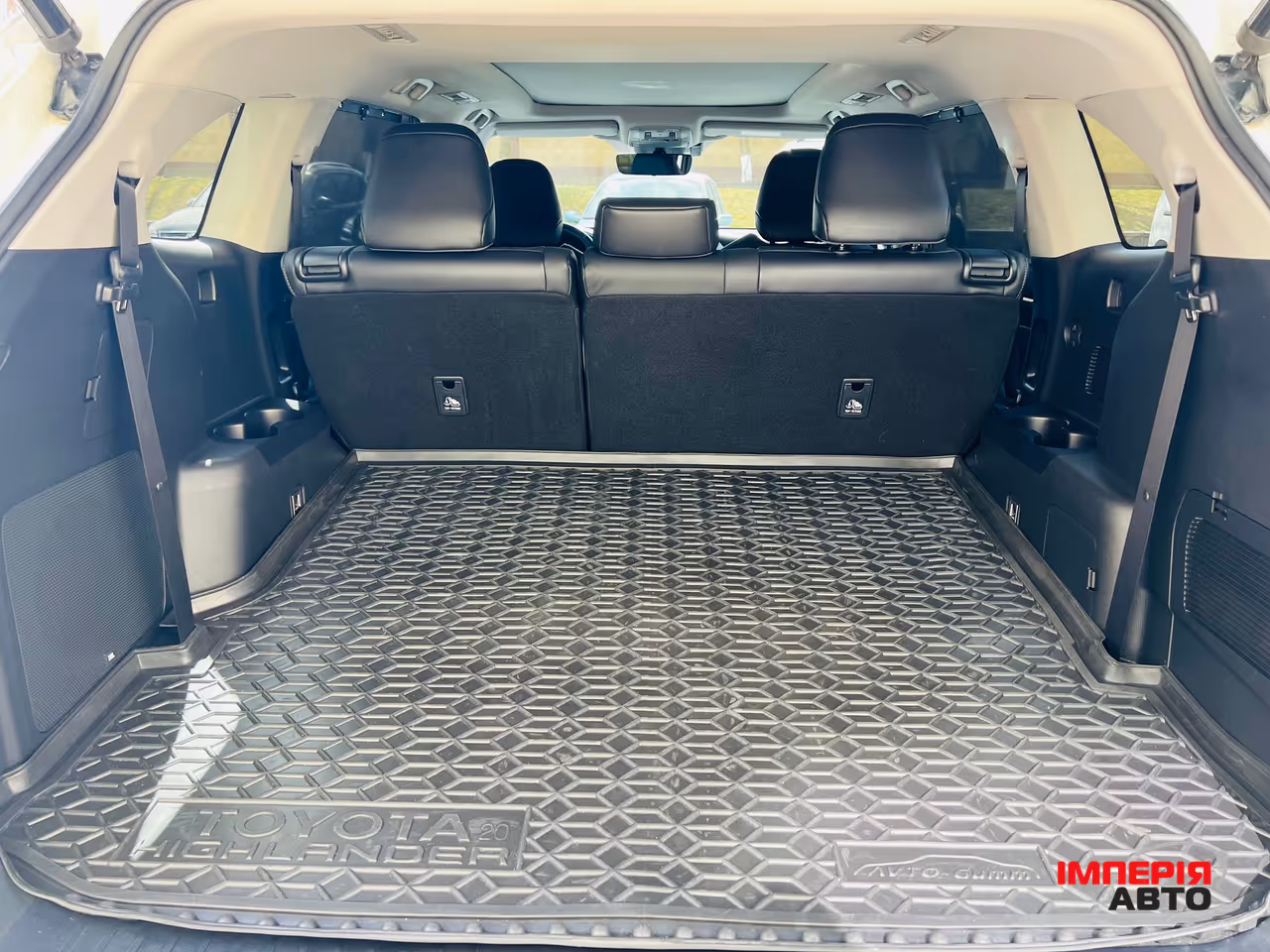 Toyota Highlander - фото 12