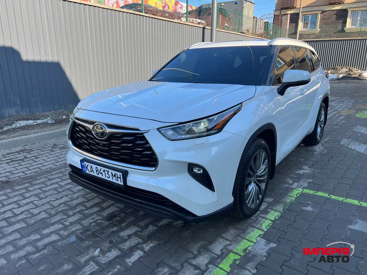 Toyota Highlander - фото 2