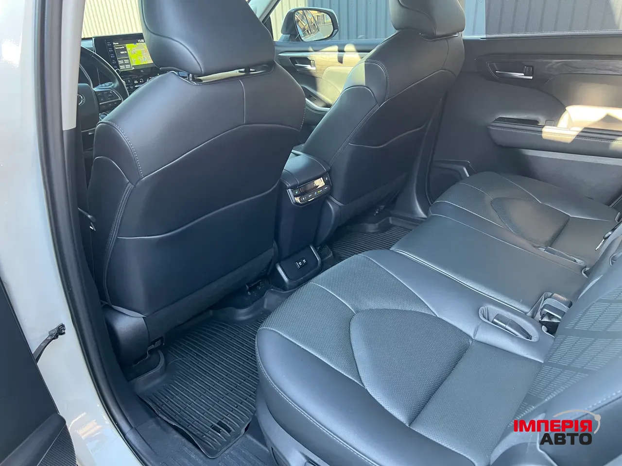 Toyota Highlander - фото 14