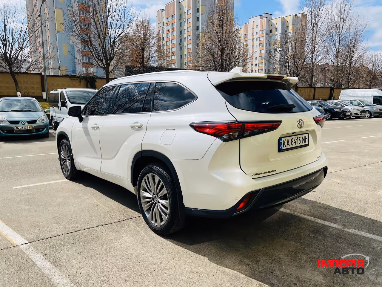 Toyota Highlander - фото 4