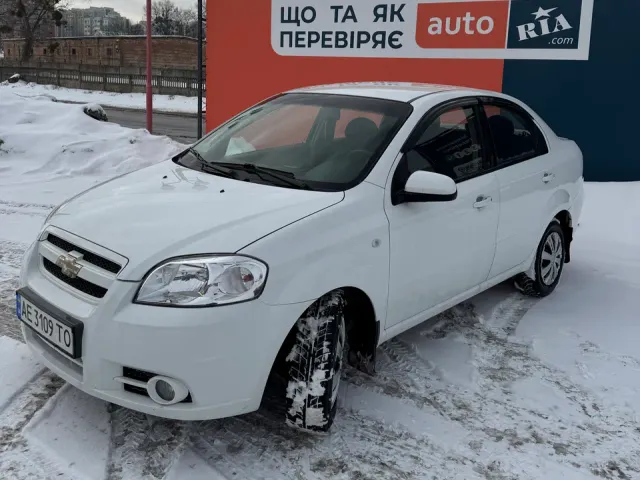 Chevrolet Aveo - фото 2