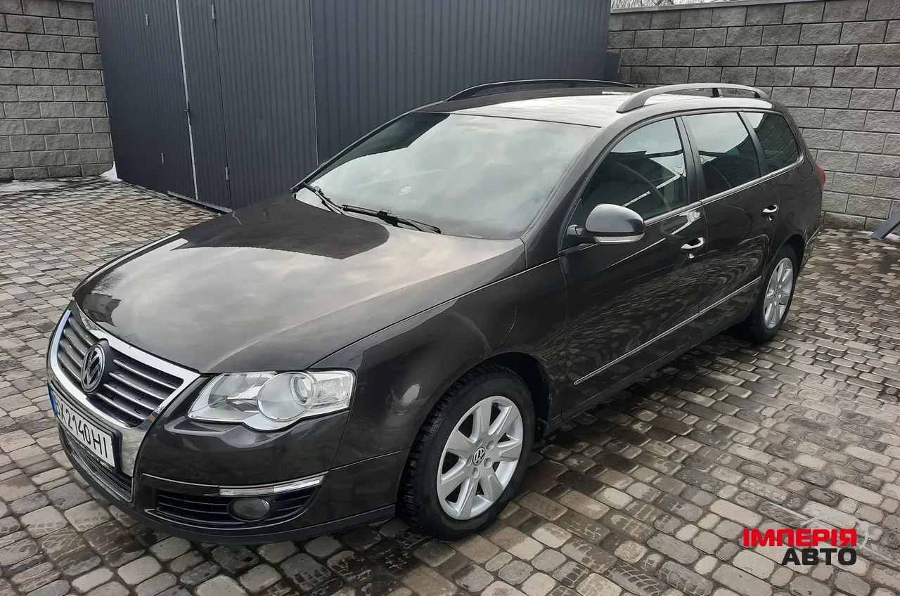 Volkswagen Passat - фото 1