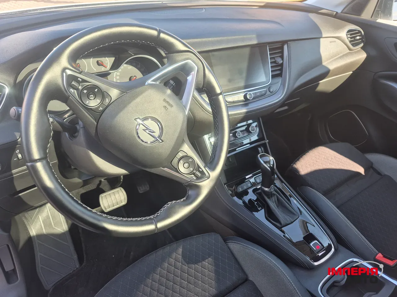 Opel Grandland X - фото 31