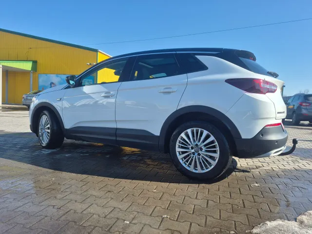Opel Grandland X - фото 5