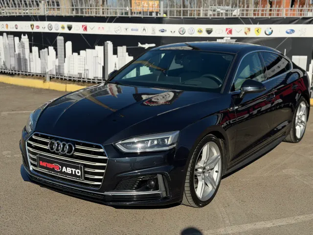 Audi A5 - фото 2