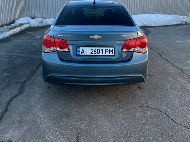 Chevrolet Cruze - фото 5