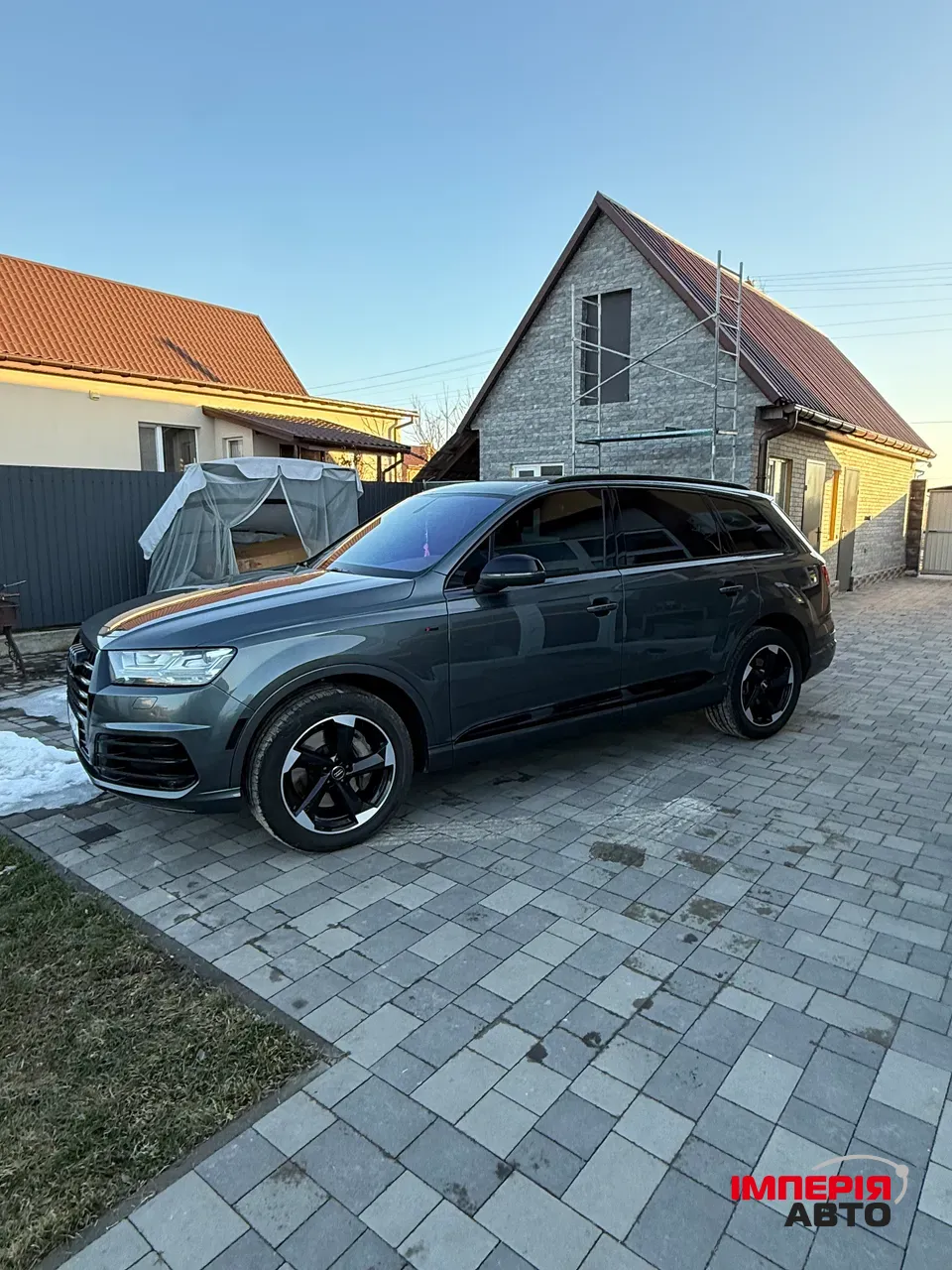 Audi Q7 - фото 6