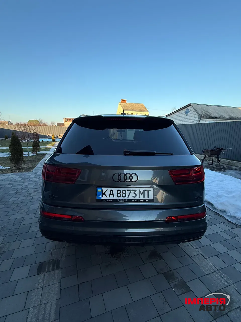 Audi Q7 - фото 13