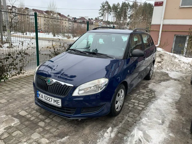 Skoda Fabia - фото 1