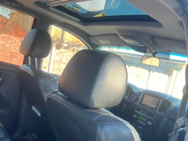 Kia Sorento - фото 2