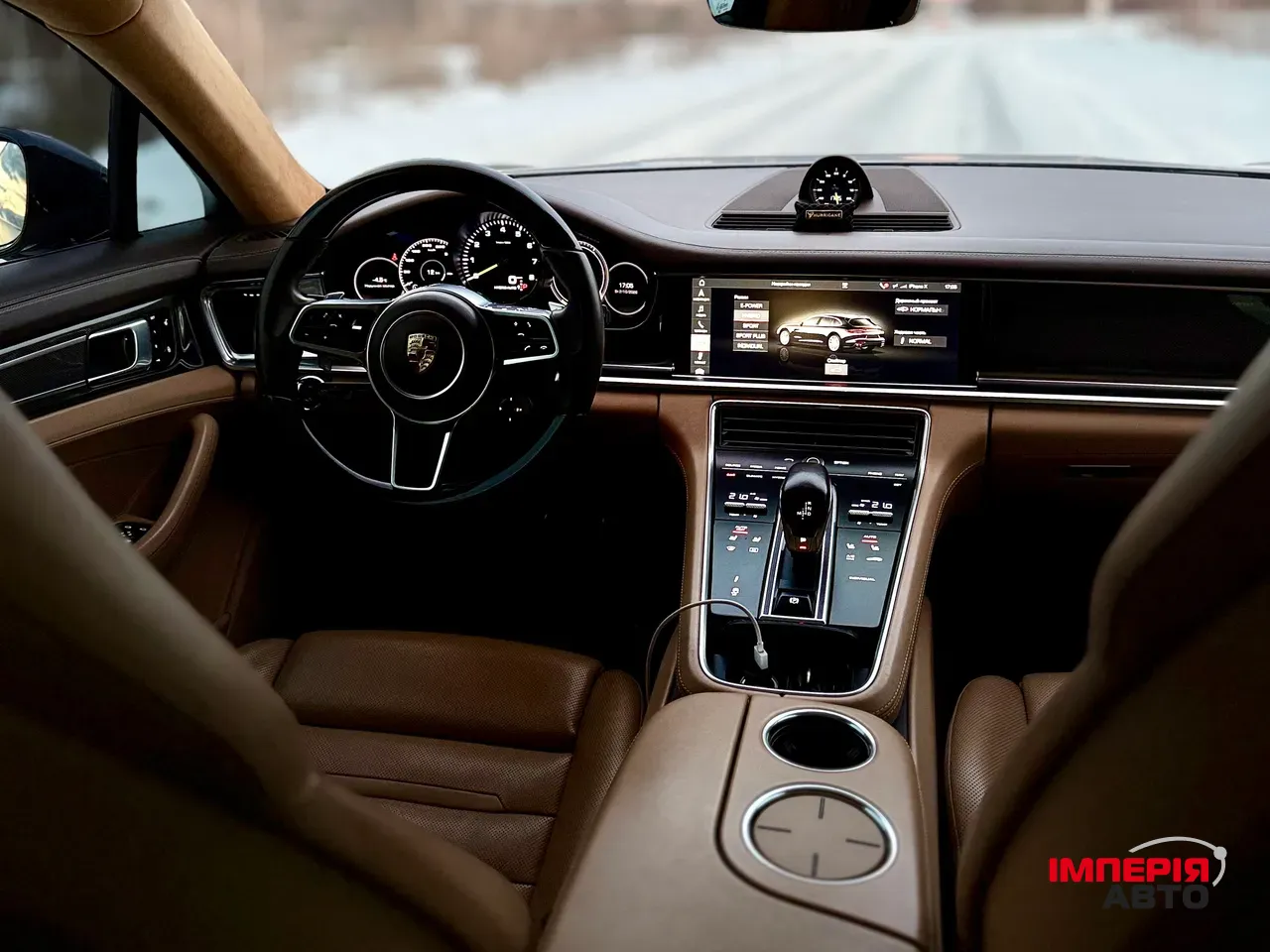 Porsche Panamera - фото 16