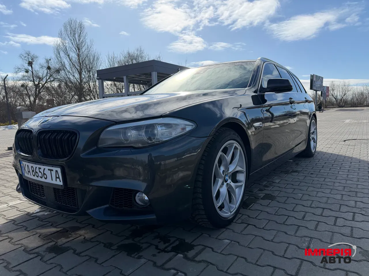 BMW 5 серії - фото 2