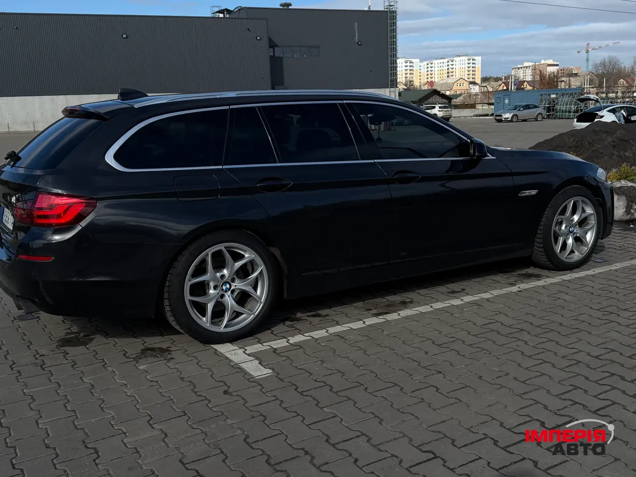 BMW 5 серії - фото 8