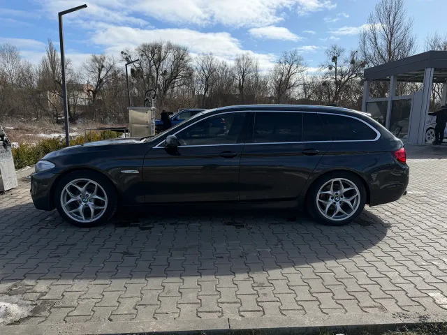 BMW 5 серії - фото 4